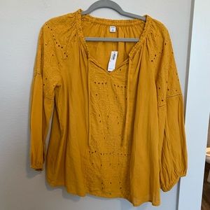 Old navy peasant top